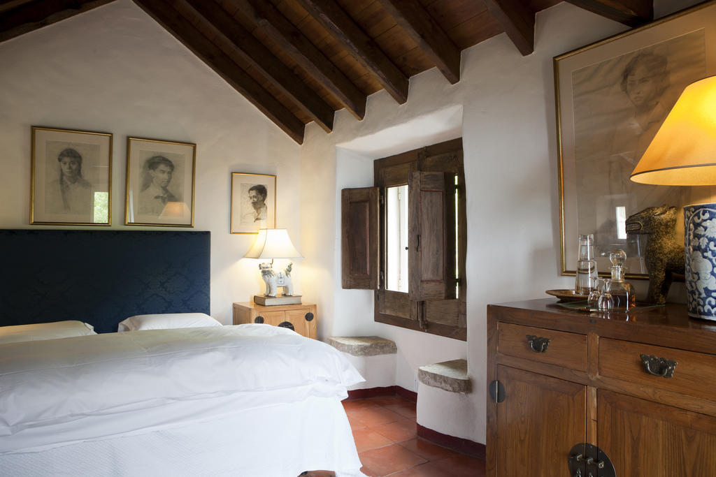 Hotel Convento Sao Saturnino Colares Zimmer foto